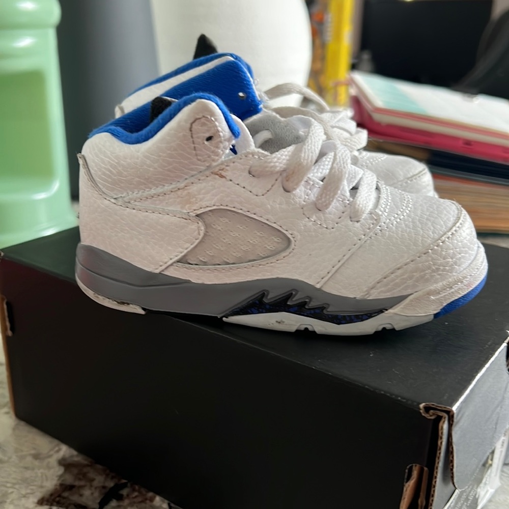 Toddler Jordan retro 5